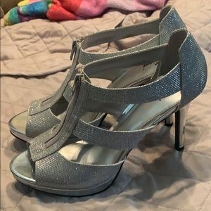 Fioni Sparkly High Heels